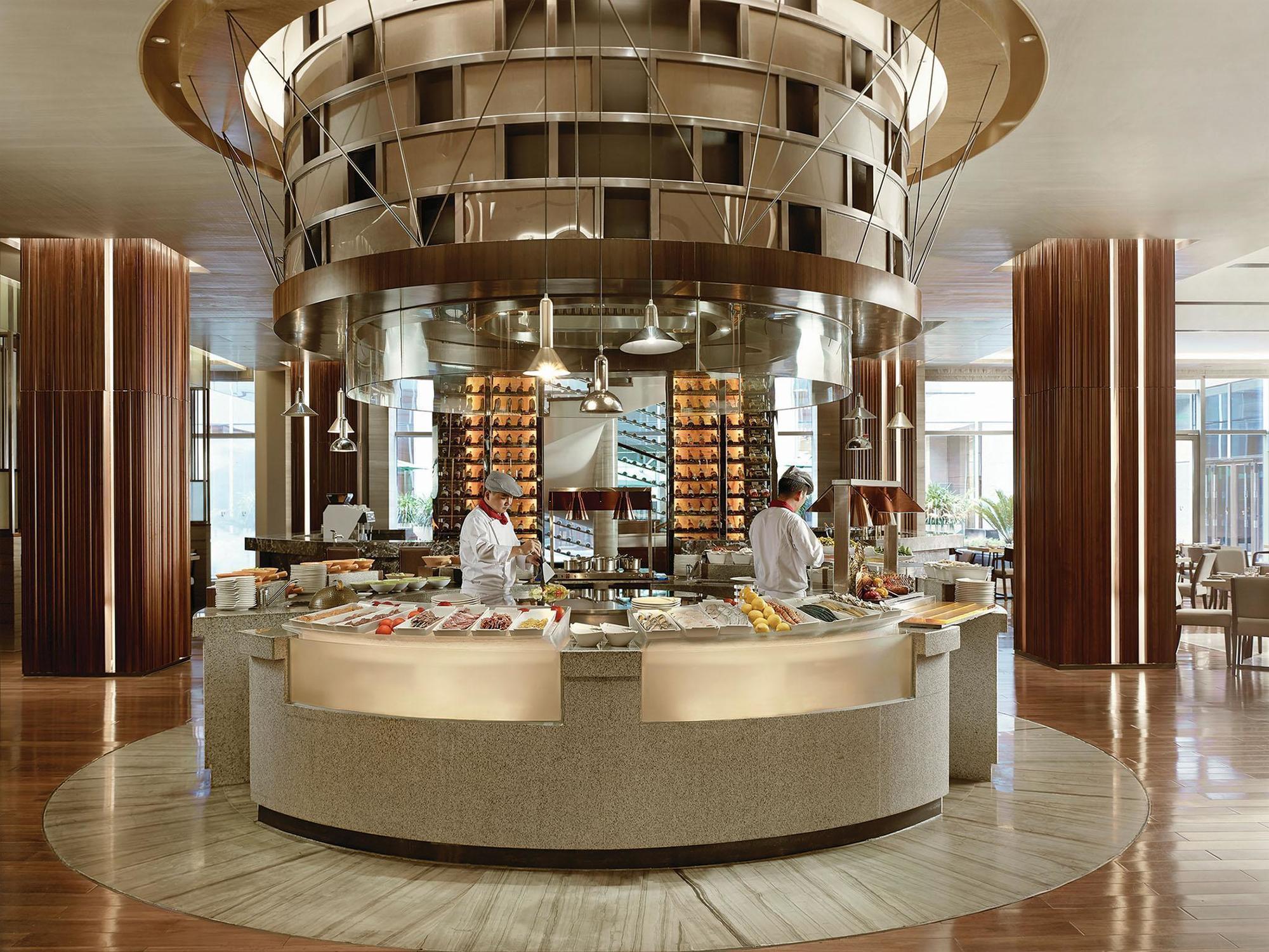 Langham Place Hotel